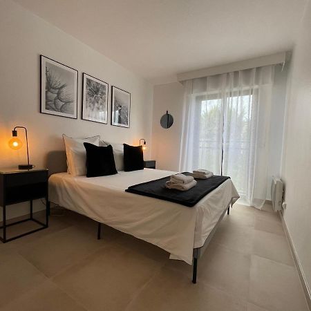 Domaine D'Ahmosis, Modern 2 Bedrooms Refurbished Apartment, F3 Moderne Fraichement Renove Le Cannet Kültér fotó