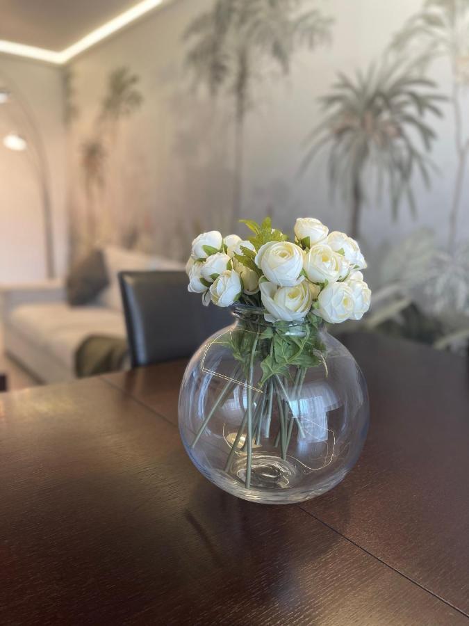 Domaine D'Ahmosis, Modern 2 Bedrooms Refurbished Apartment, F3 Moderne Fraichement Renove Le Cannet Kültér fotó